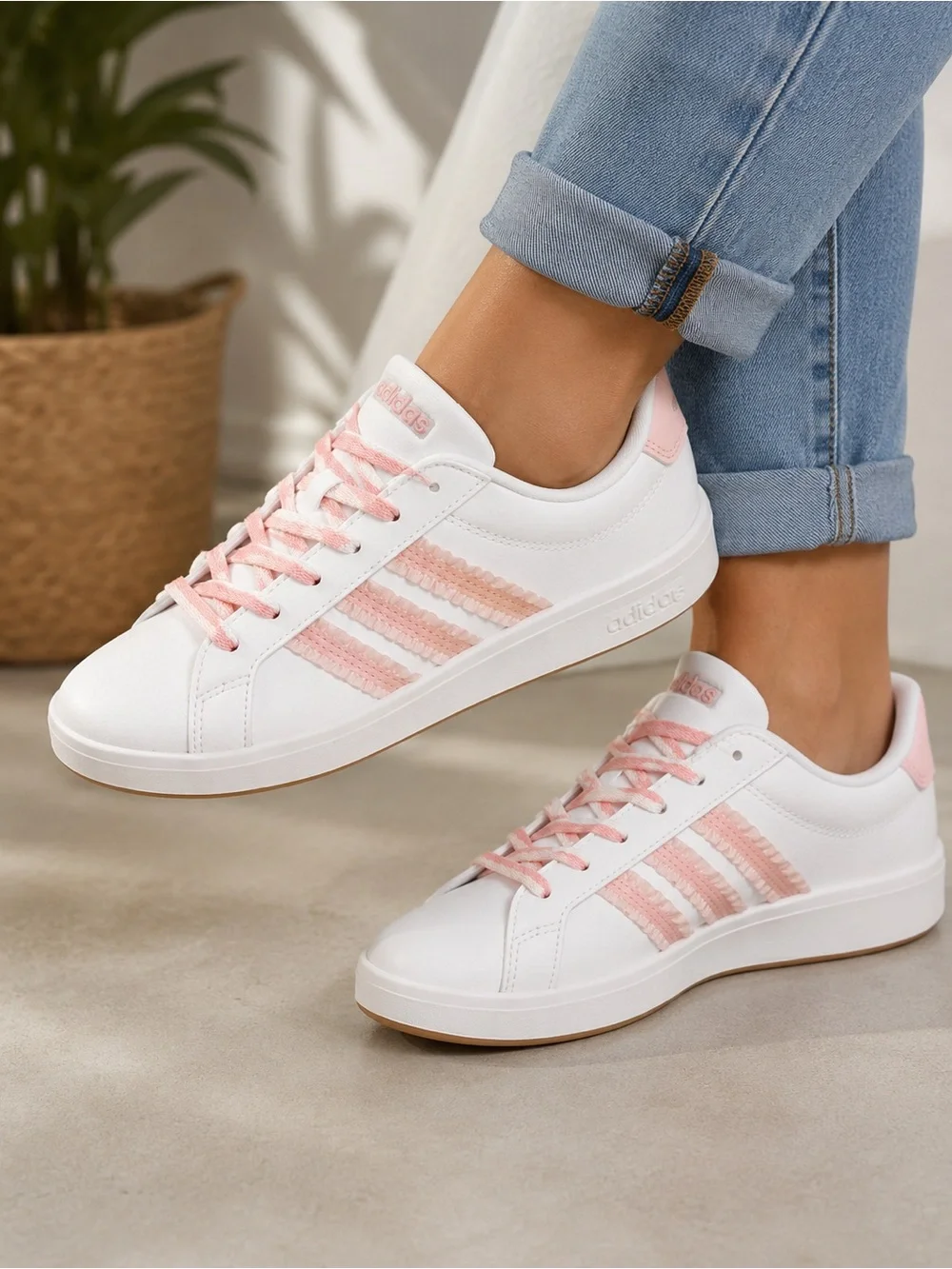 Adidas Grand Court 3.0 J White & Pink Ruffle Sneakers – Size 6.5 w and 5 j US